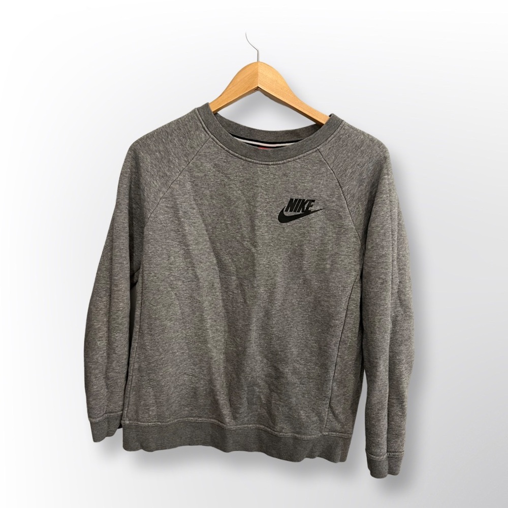 Nike - heather gray crew neck - women’s sweatshirt (pre-owned) size Small